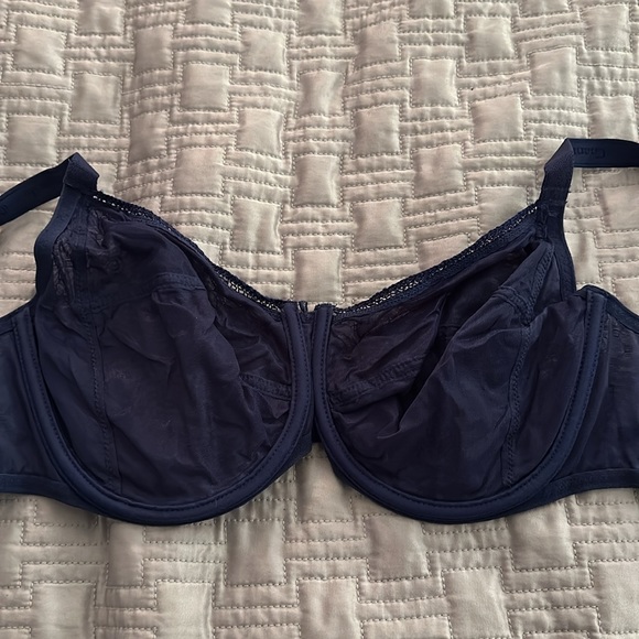 Chantelle 34DDDD navy blue bra, excellent condition! - Picture 3 of 4